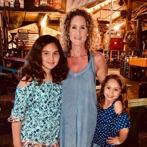 Meet your Posher, Angela